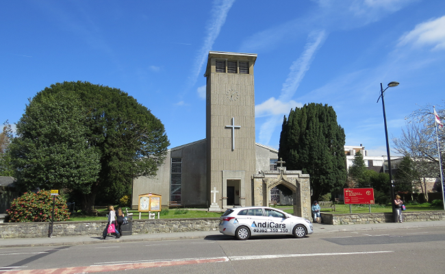 St Georges church in Waterlooville